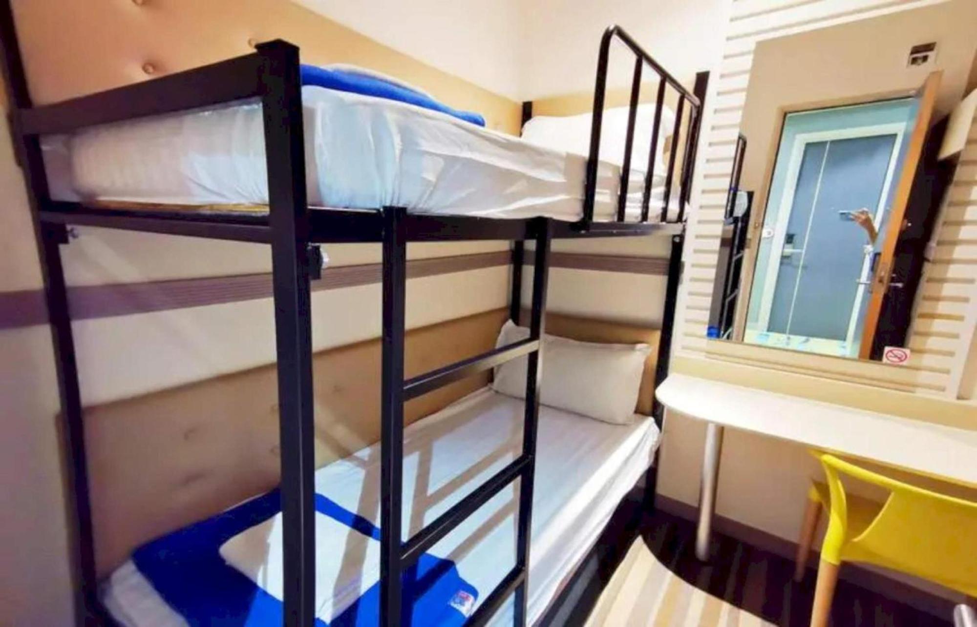 Capital O 75451 Podstel Hostel Bangkok Zewnętrze zdjęcie